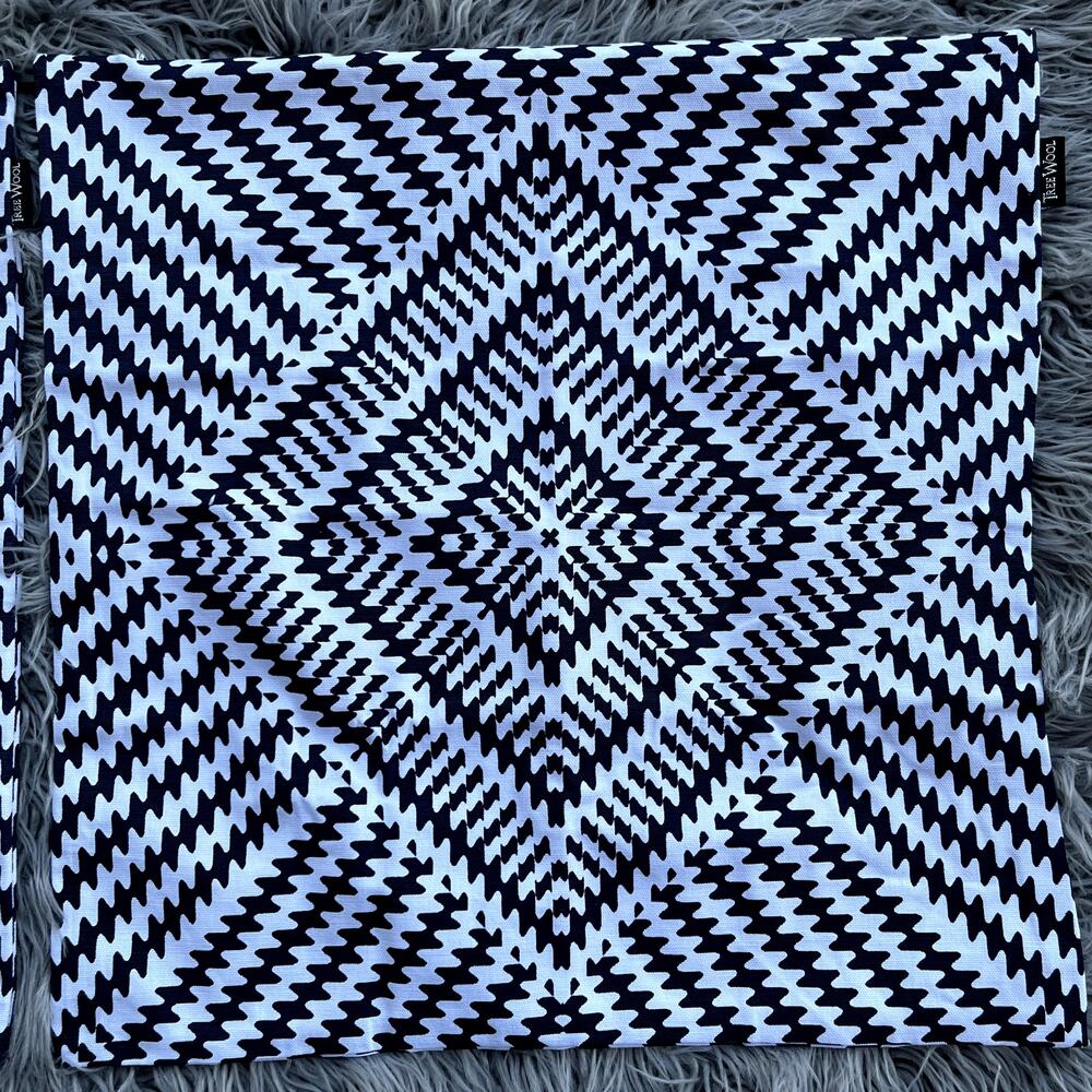 NIB 2 Pack Tree Wool Cushion Pillow Covers 18x18 Cotton Navy White Geometric
